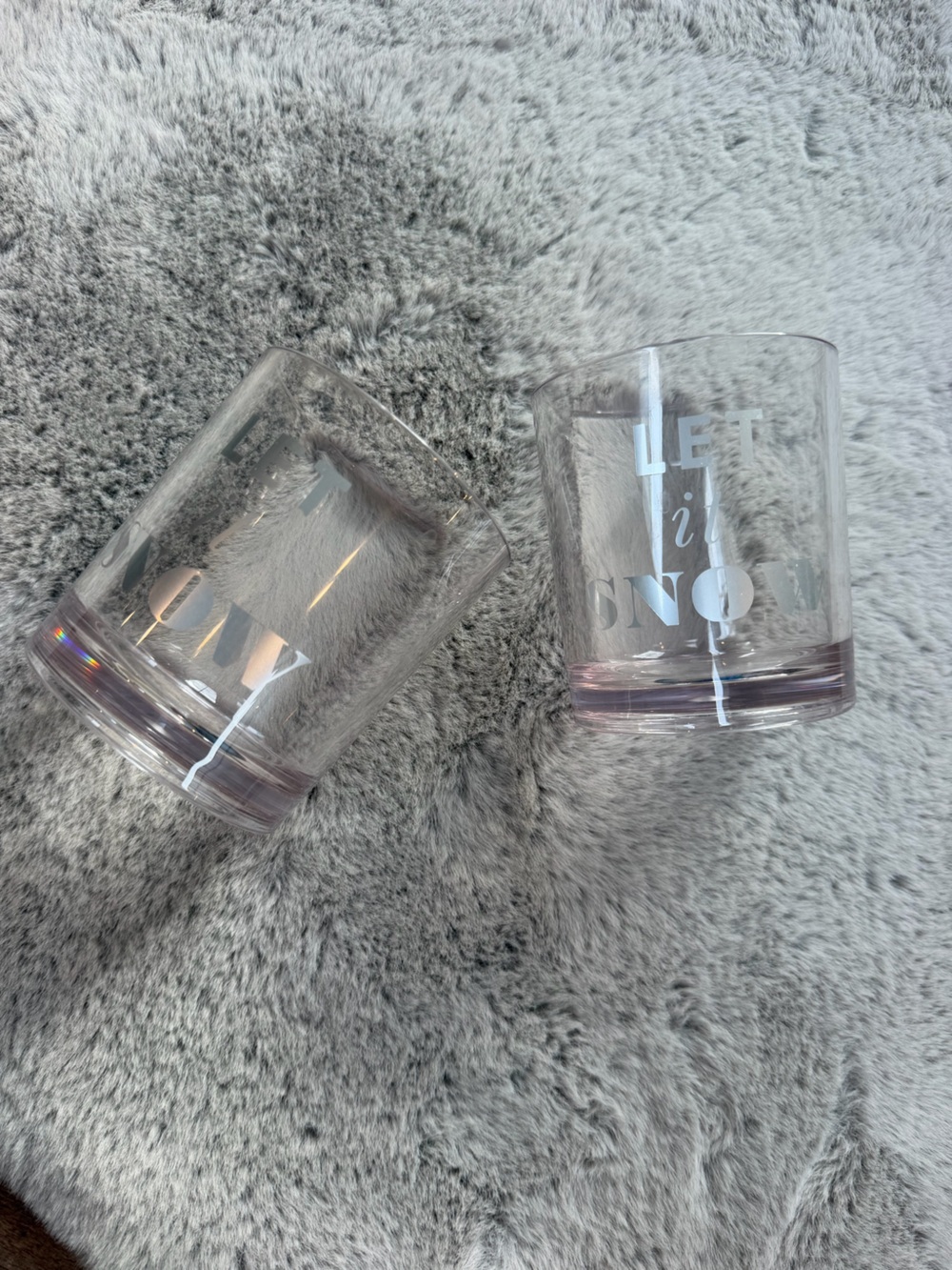 Kate Spade Let It Snow cups - Picture 2 of 4